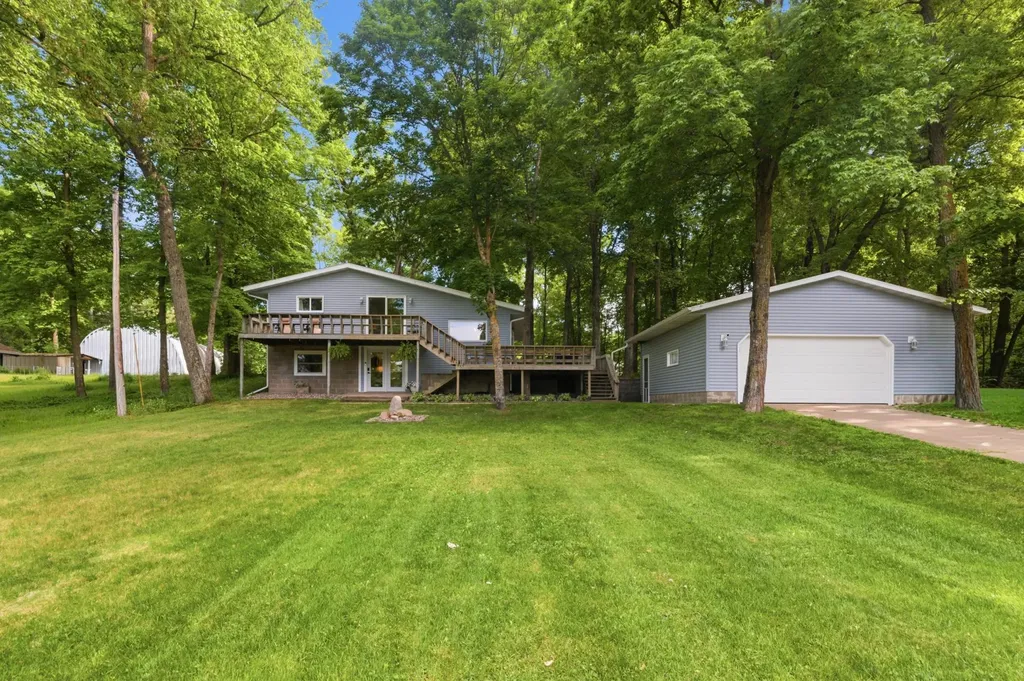 8568 Paradise Beach Road Brainerd MN 56401