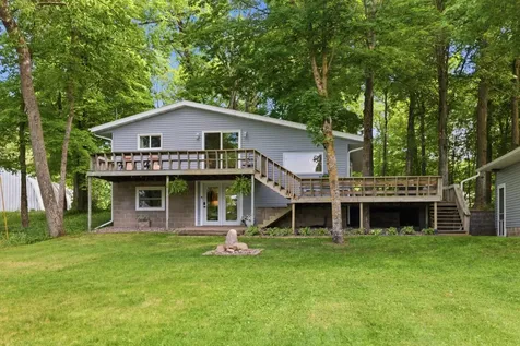 8568 Paradise Beach Road Brainerd MN 56401