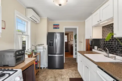 411 W 35th Street Minneapolis MN 55408