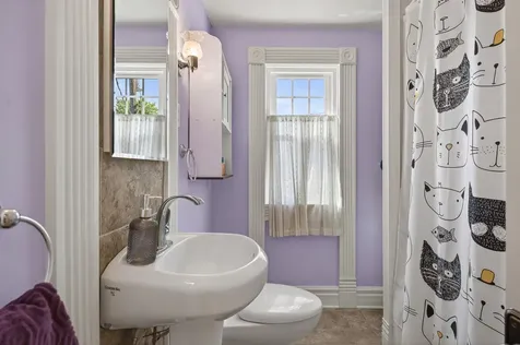 411 W 35th Street Minneapolis MN 55408