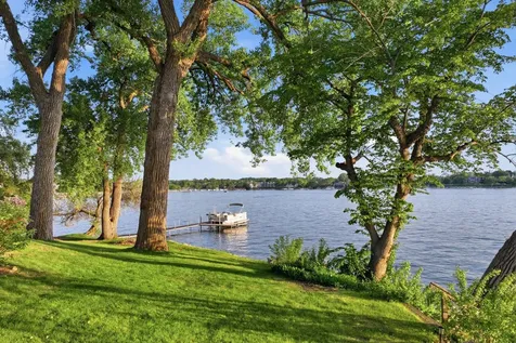 5150 Meadville Street Excelsior MN 55331