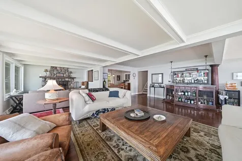 5150 Meadville Street Excelsior MN 55331