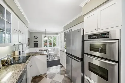 5150 Meadville Street Excelsior MN 55331