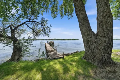5150 Meadville Street Excelsior MN 55331