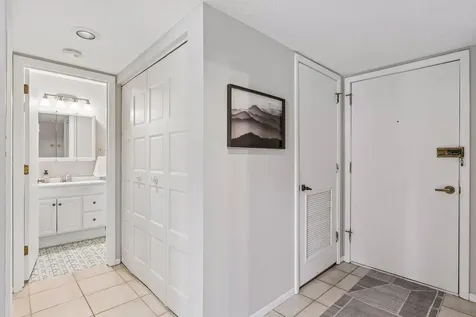 260 Westview Drive West Saint Paul MN 55118