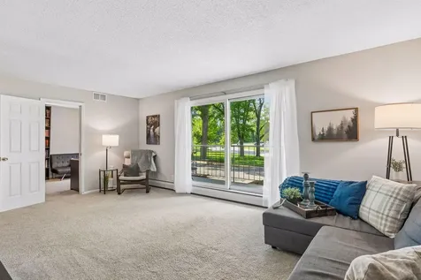 260 Westview Drive West Saint Paul MN 55118