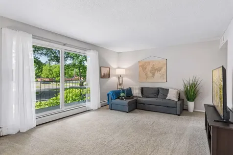 260 Westview Drive West Saint Paul MN 55118