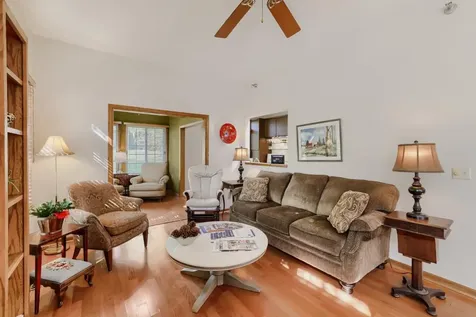 2529 Claremont Drive Mendota Heights MN 55120