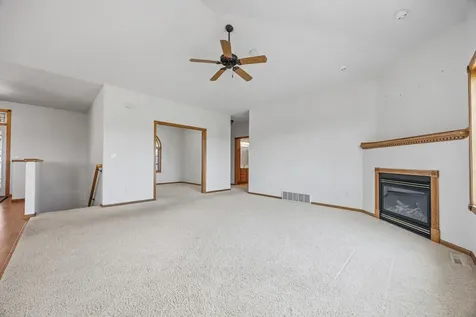 766 36th Street S Moorhead MN 56560