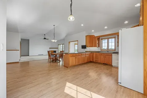 766 36th Street S Moorhead MN 56560