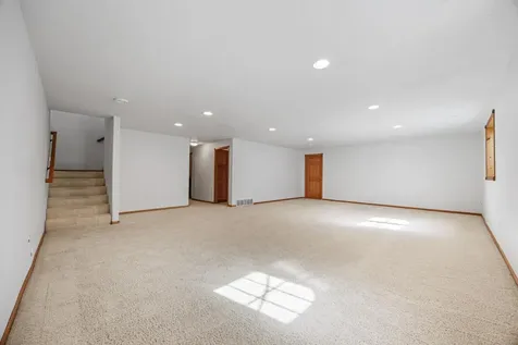 766 36th Street S Moorhead MN 56560