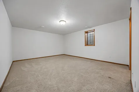 766 36th Street S Moorhead MN 56560
