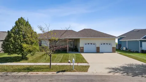 766 36th Street S Moorhead MN 56560
