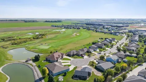 766 36th Street S Moorhead MN 56560