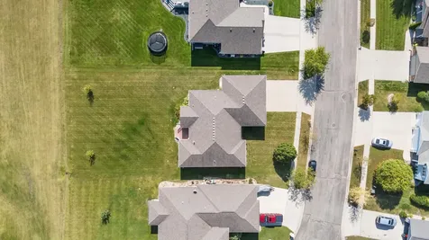 766 36th Street S Moorhead MN 56560
