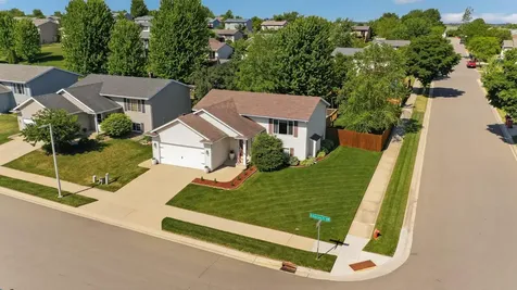 5413 Kingston Place NW Rochester MN 55901