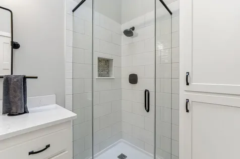 140 Dahlia Street Mahtomedi MN 55115