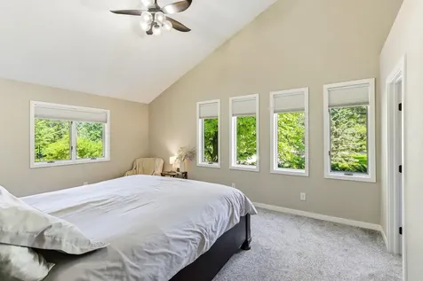 140 Dahlia Street Mahtomedi MN 55115