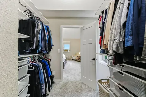 140 Dahlia Street Mahtomedi MN 55115