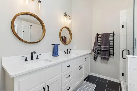 140 Dahlia Street Mahtomedi MN 55115