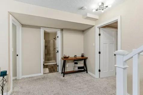 140 Dahlia Street Mahtomedi MN 55115