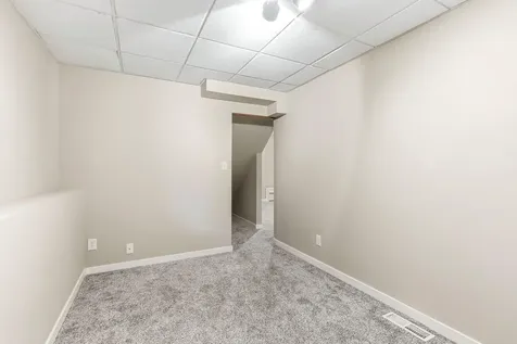 140 Dahlia Street Mahtomedi MN 55115