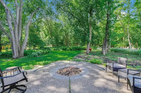 140 Dahlia Street Mahtomedi MN 55115