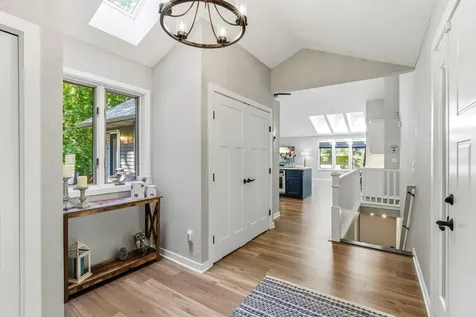 140 Dahlia Street Mahtomedi MN 55115