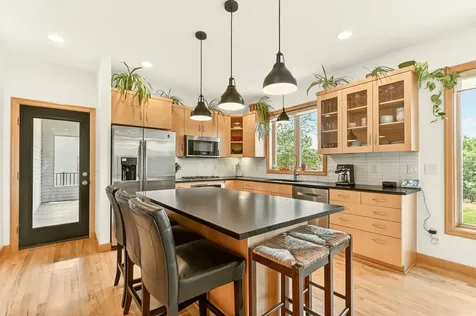1900 Scenic Point Lane SW Rochester MN 55902