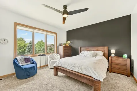 1900 Scenic Point Lane SW Rochester MN 55902