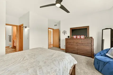 1900 Scenic Point Lane SW Rochester MN 55902