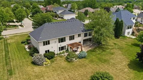 1900 Scenic Point Lane SW Rochester MN 55902