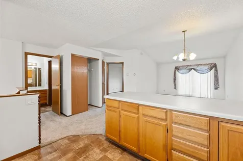4765 10th Avenue S Fargo ND 58103