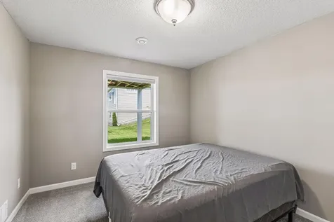 284 Primrose Path N Bayport MN 55003