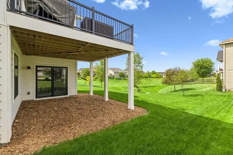 284 Primrose Path N Bayport MN 55003