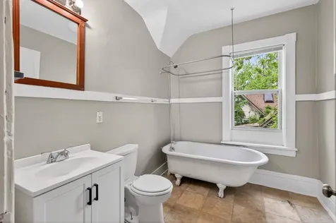 1811 E 28th Street Minneapolis MN 55407