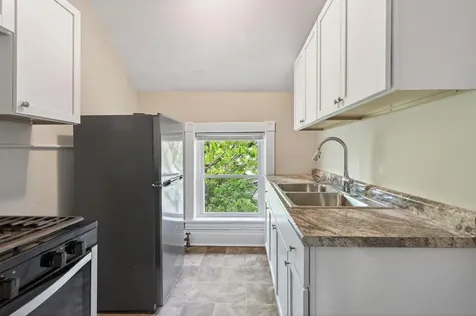 1811 E 28th Street Minneapolis MN 55407