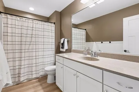 9091 River Rock Drive N Chanhassen MN 55317