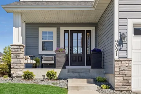 9091 River Rock Drive N Chanhassen MN 55317