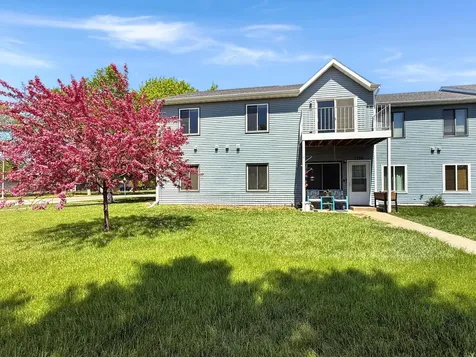 1731 27th Avenue S Fargo ND 58103