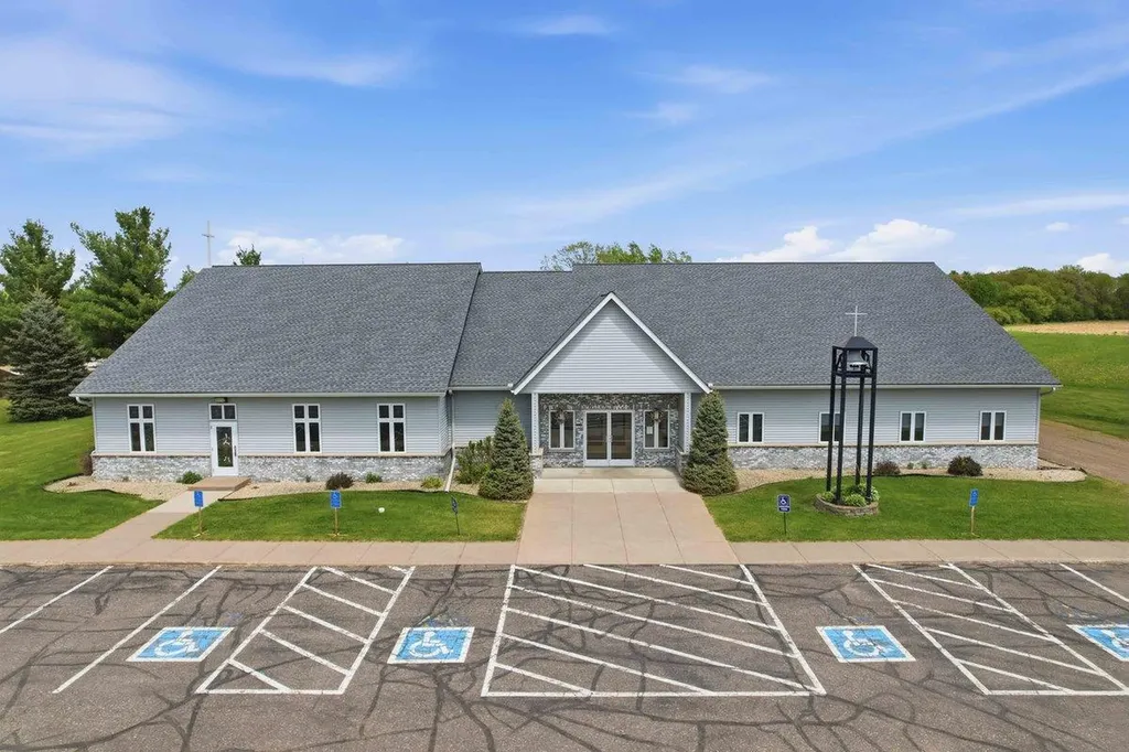 318 S Hill Avenue Ogilvie MN 56358
