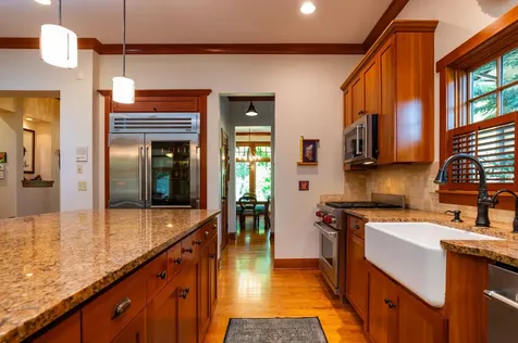 582 Summit Avenue Saint Paul MN 55102
