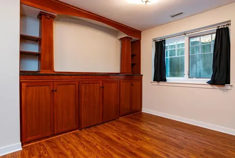 582 Summit Avenue Saint Paul MN 55102
