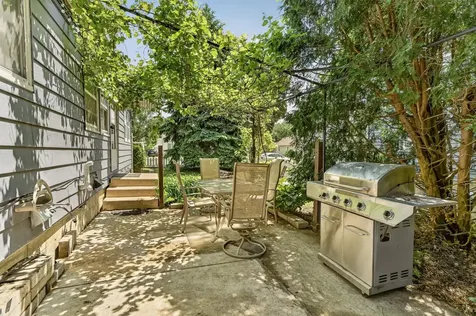 1006 10th Street NE Rochester MN 55906