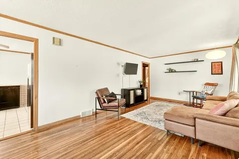 1006 10th Street NE Rochester MN 55906