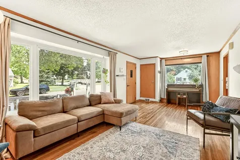 1006 10th Street NE Rochester MN 55906