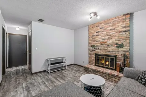 13927 Herald Court Apple Valley MN 55124