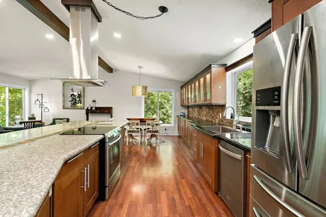 17700 Arrowhead Trail Minnetonka MN 55345
