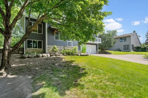 17700 Arrowhead Trail Minnetonka MN 55345