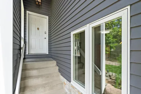 17700 Arrowhead Trail Minnetonka MN 55345